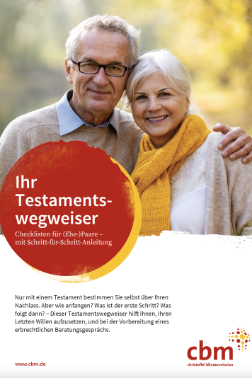 Portrait eines lächelnden älteren Paares