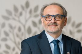 Mann im Anzug
