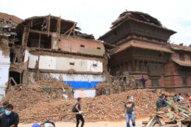 Zerstörte Häuser nach dem verheerenden Erdbeben in Nepal 2015.
